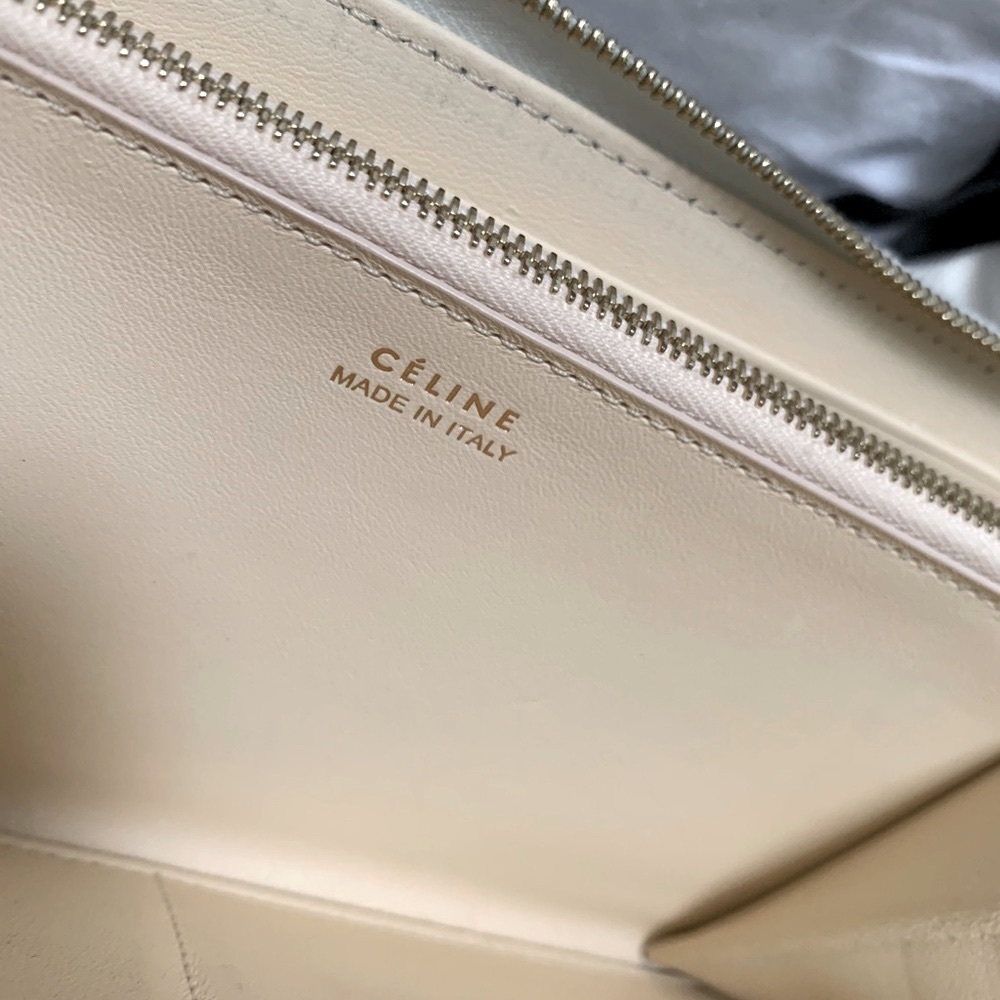 Celine large long grained calfskin wallet - Picture 11 of 11